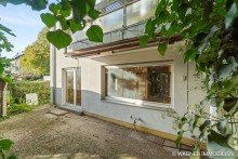 R�ckansicht Renovierungsbed�rftige Doppelhaush�lfte in Nordenstadt | WAGNER IMMOBILIEN