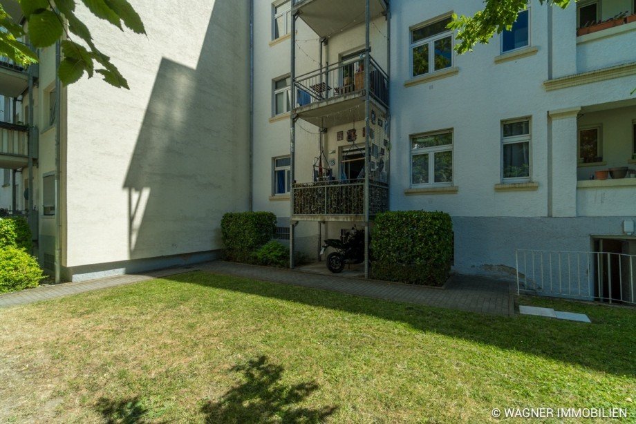 Hofseite Erdgeschosswohnung Wiesbaden