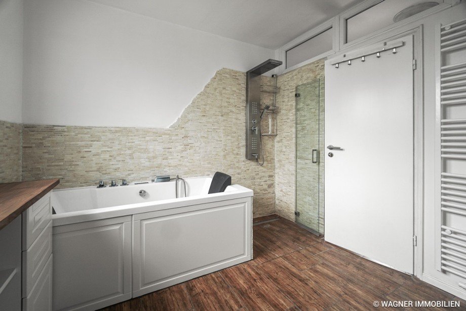 master bathroom Erdgeschosswohnung Taunusstein