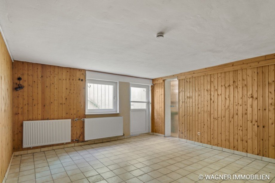Hobbyraum Doppelhaush�lfte Wiesbaden
