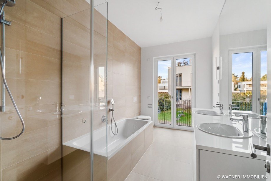 master bathroom Penthousewohnung Wiesbaden