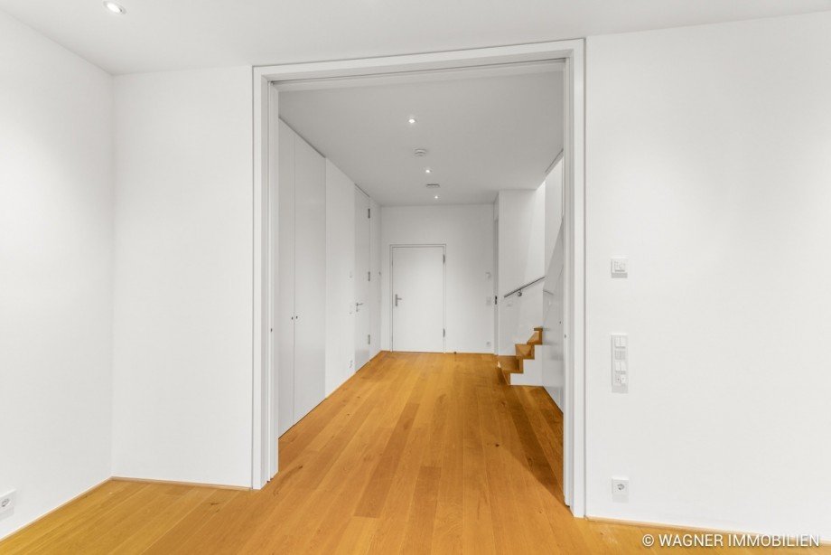 Blick zur Diele Penthousewohnung Wiesbaden