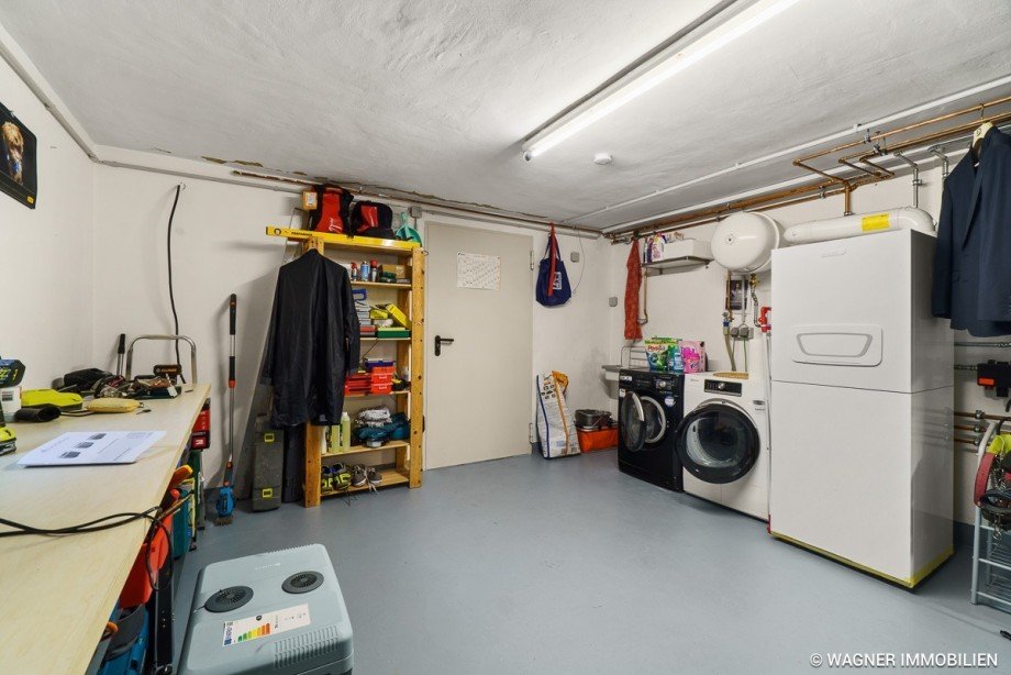 washer / dryer / storage Einfamilienhaus Taunusstein
