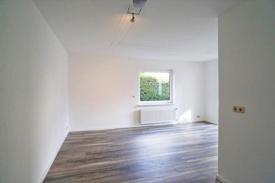 EG Zimmer Maisonettewohnung Wiesbaden