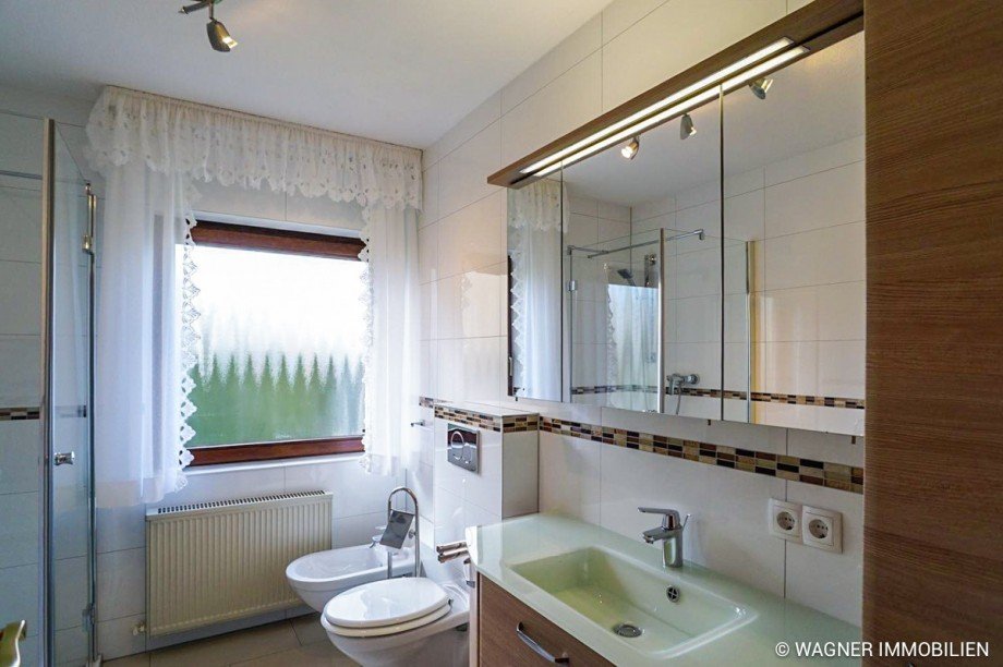 master bathrrom Einfamilienhaus Wiesbaden