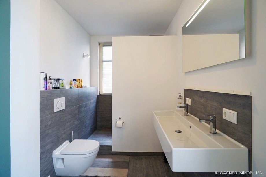 Bad / bathroom Einfamilienhaus Wiesbaden