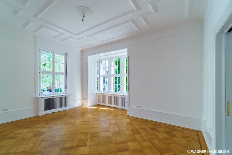 Wohn- und Essbereich Etagenwohnung Wiesbaden