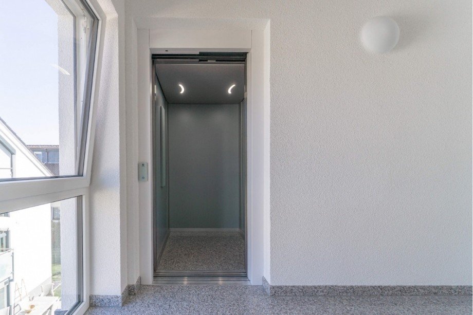 Aufzug Dachgeschosswohnung Hochheim