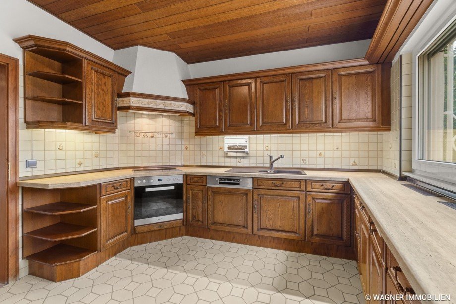 kitchen Etagenwohnung Walluf