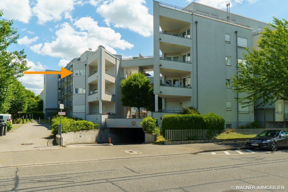Wohnanlage Straenseite Etagenwohnung Wiesbaden