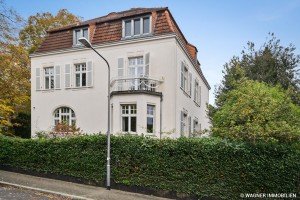 Hauptbild Stilvolles Wohnen in City-Ost ? Altbauvilla-Etage mit Stellplatz | WAGNER IMMOBILIEN