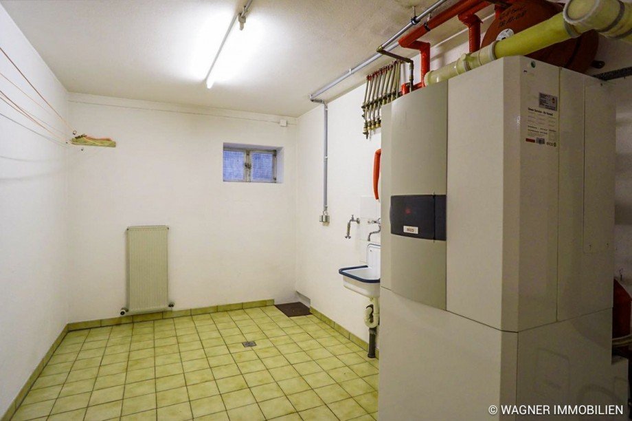 laundry room / technic room Einfamilienhaus Wiesbaden