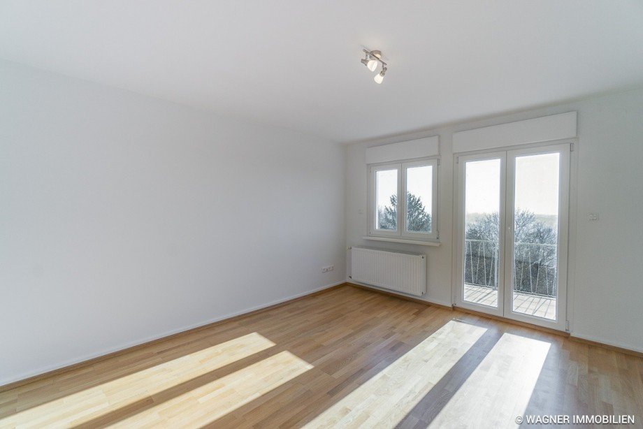 2nd floor bedroom Einfamilienhaus Wiesbaden