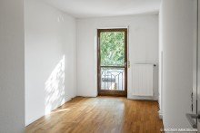 bedroom Lovely Townhouse with Fitted Kitchen, Garden & Garage Close to Mainz City Center | WAGNER IMMOBILIEN