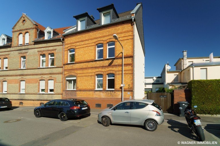 Vorderhaus | Frontseite Wiesbaden Mehrfamilienhaus Einfamilienhaus und 2-FH auf einem Grundstck | WAGNER IMMOBILIEN