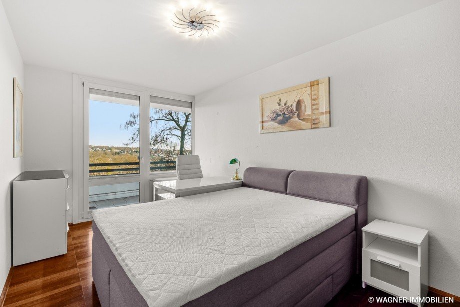 child or guest bedroom Maisonettewohnung Wiesbaden