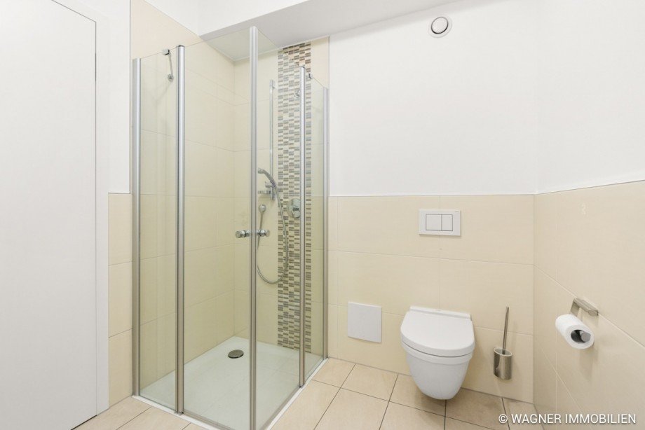 guest bathroom Etagenwohnung Wiesbaden