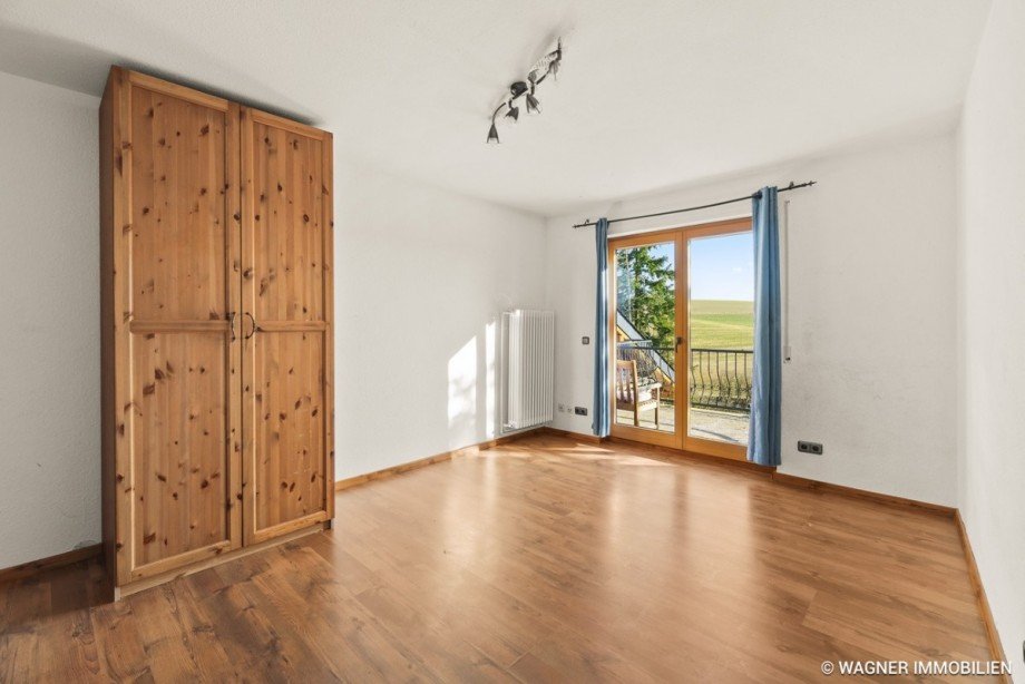 EG Zimmer Mehrfamilienhaus Bad Schwalbach