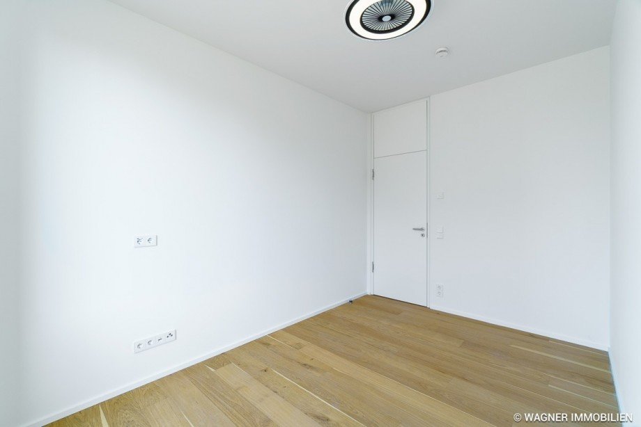 Zimmer 1 Erdgeschosswohnung Wiesbaden