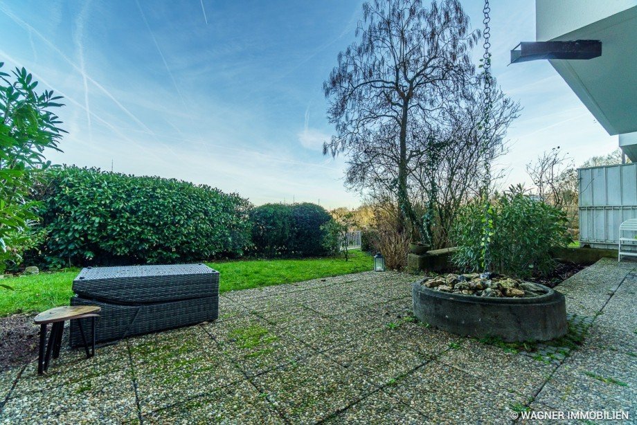 terrace and garden Maisonettewohnung Wiesbaden