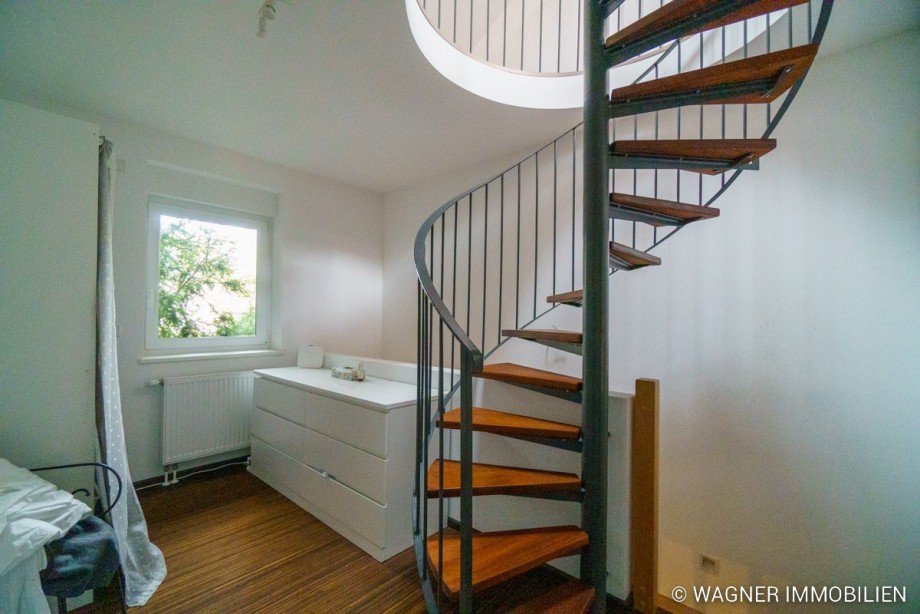 inside stairway Reihenmittelhaus Wiesbaden