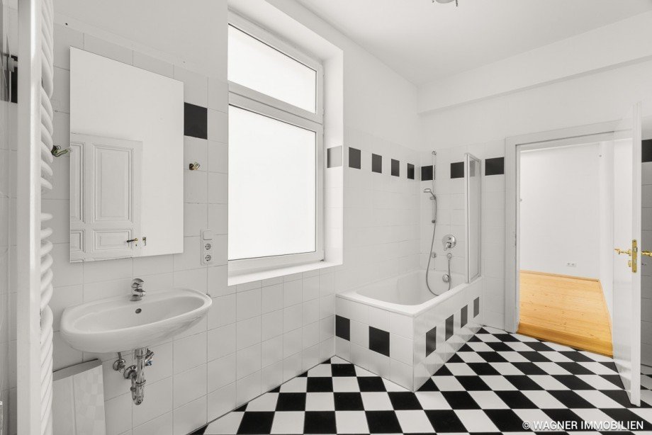 master bathroom Etagenwohnung Wiesbaden