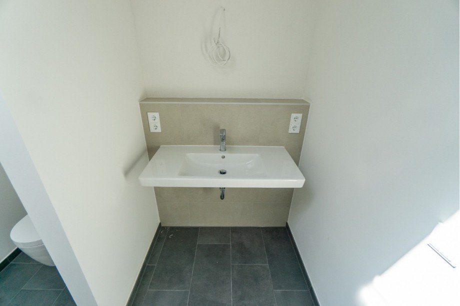 bathroom 2 Penthousewohnung Niedernhausen