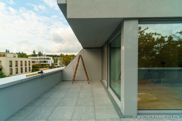Terrasse Wiesbaden - Komponistenviertel Penthousewohnung Luxury penthouse apartment - first time rent | WAGNER IMMOBILIEN