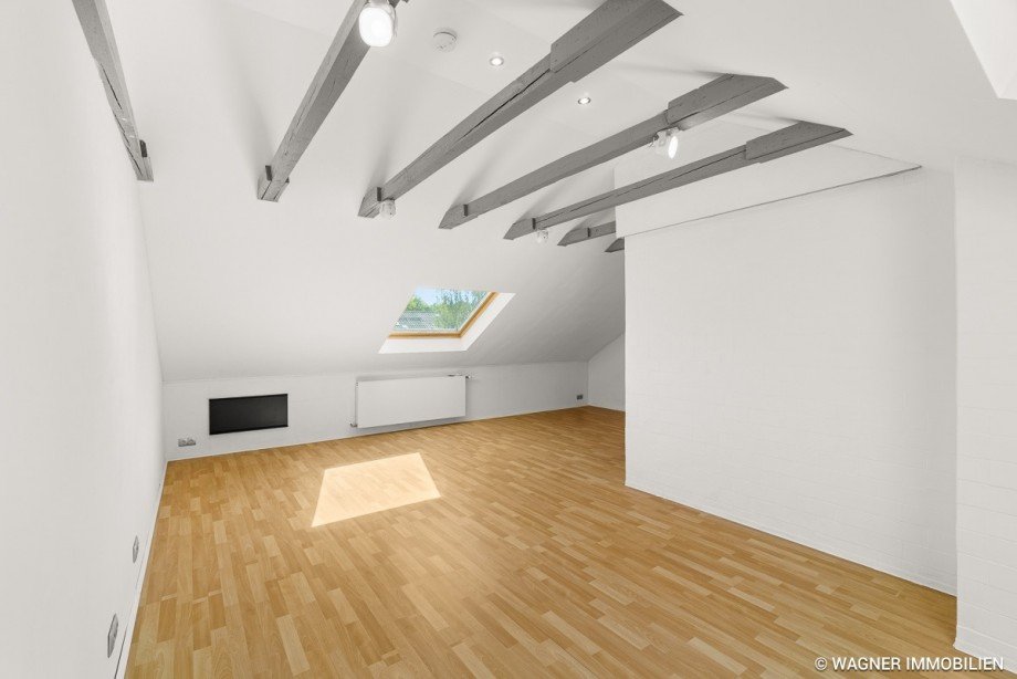 DG Zimmer Reihenmittelhaus Mainz