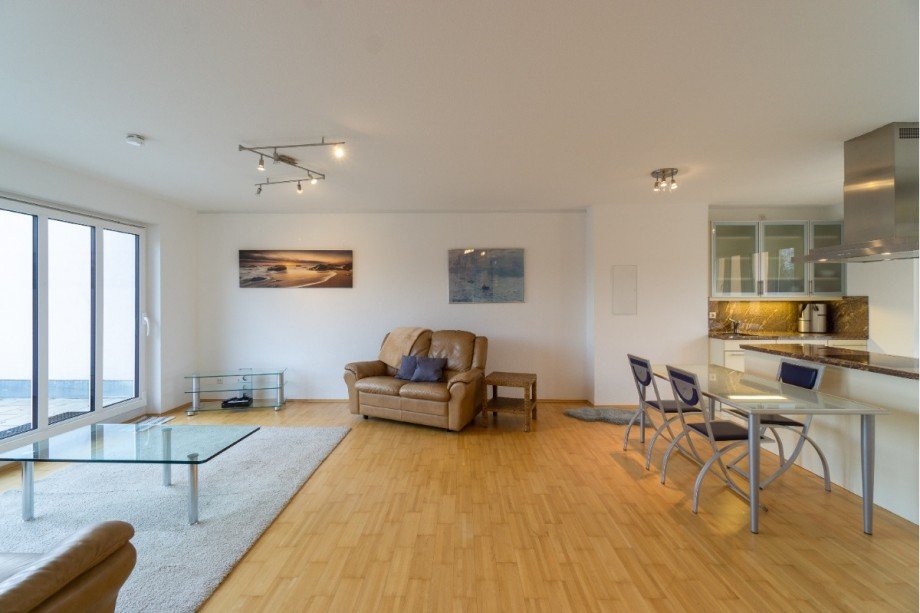 Wohnen und Essen Penthousewohnung Wiesbaden