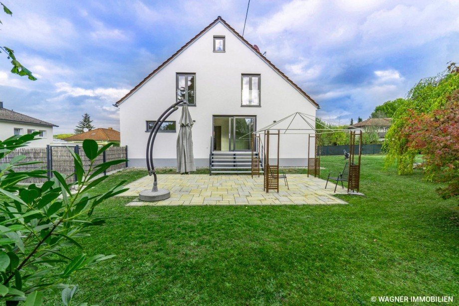 rear view Einfamilienhaus Hofheim