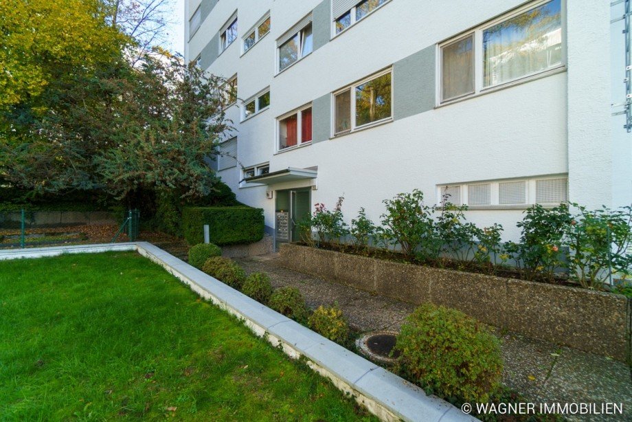 Zugang zum Haus Etagenwohnung Wiesbaden